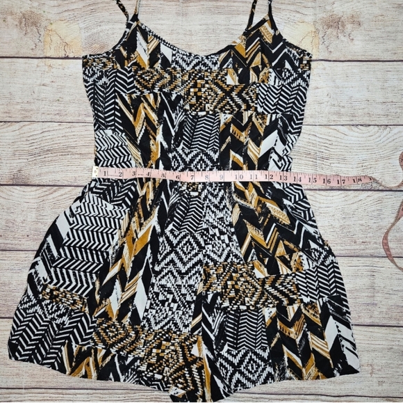One clothing tribal aztec sleeveless shorts romper - Picture 4 of 9